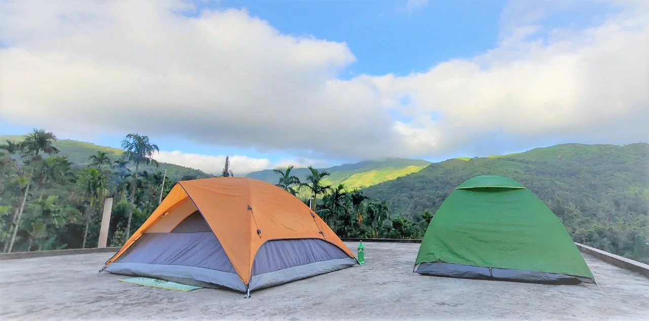 Three Sharing 4 Tents Minimum 5 Pax