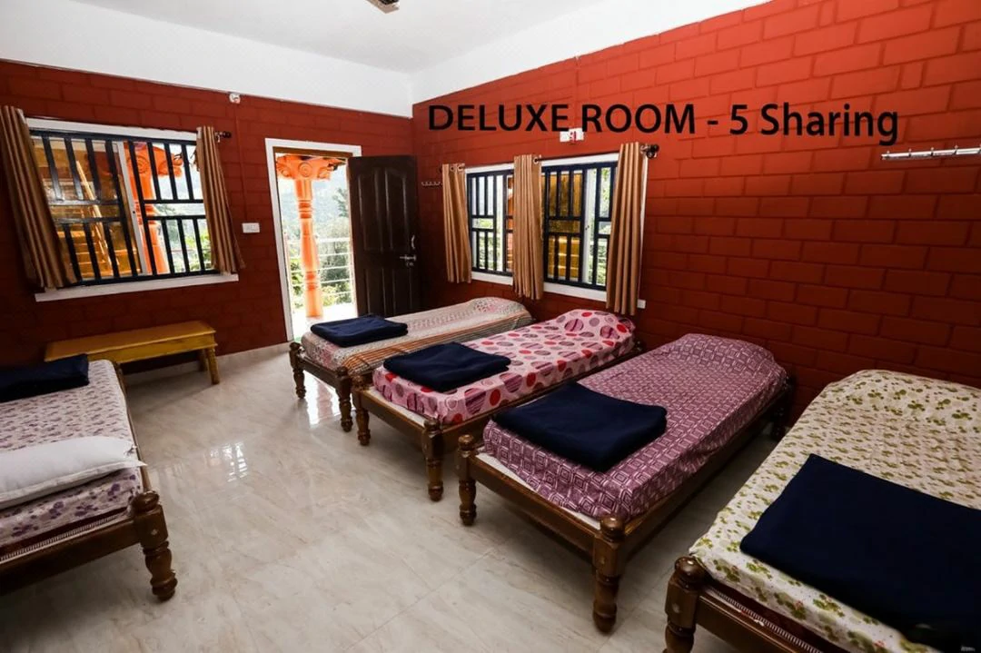 5 Bedded Deluxe Room