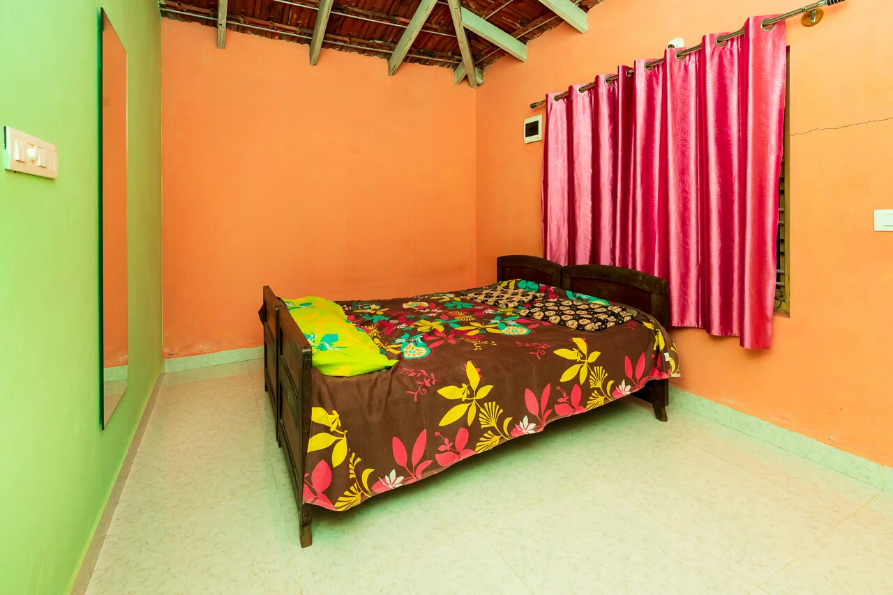 Family Rooms with Dormitory Minimum 10 Pax