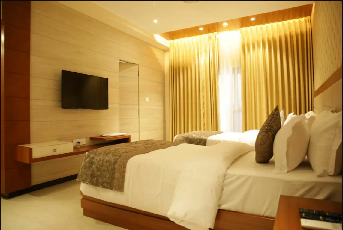 Deluxe Room Without Balcony - Twin Bed